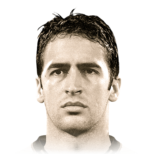 Raúl González Blanco FIFA 24 Icon / Legend